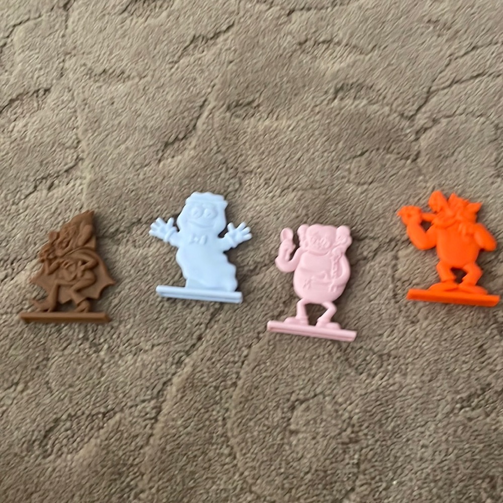 Kaws monsters